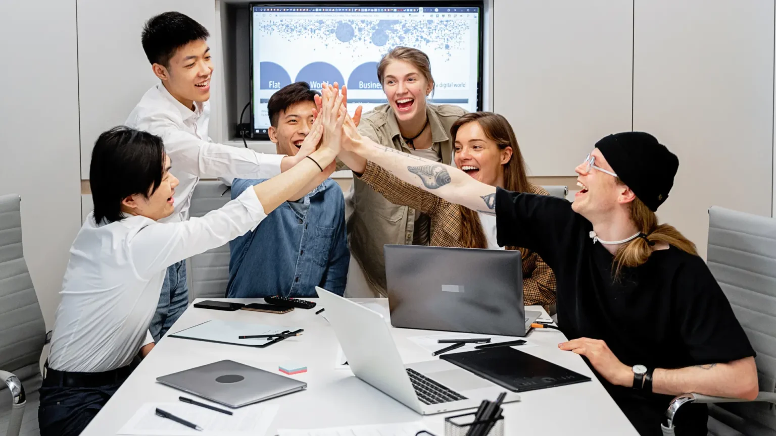high performance team meeting professional-1